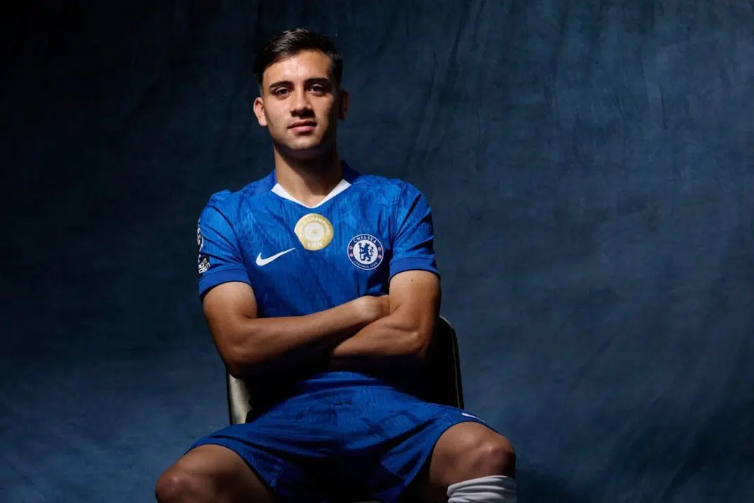 Chelsea sorprende con cambio en su plantilla de Champions League: Facundo Buonanotte entra por Dario Essugo